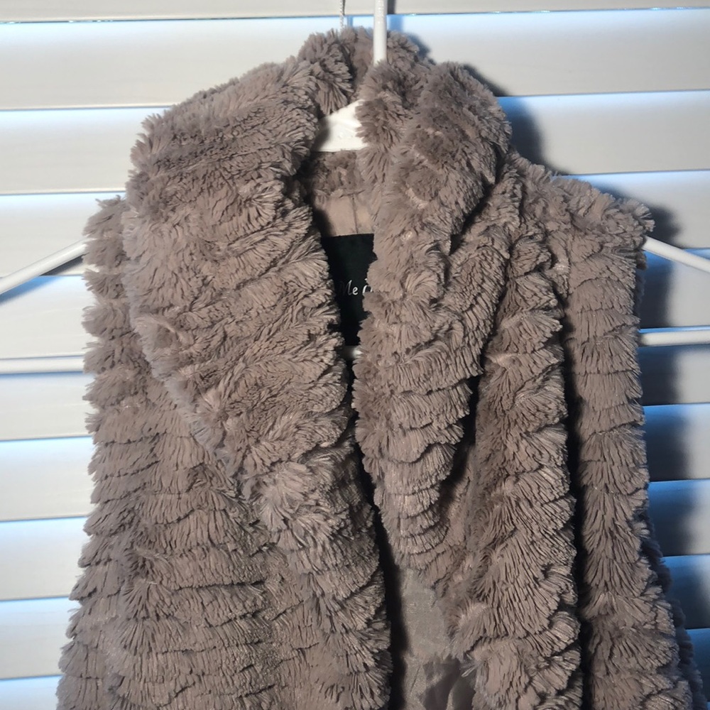 Me Jane Faux Fur Vest